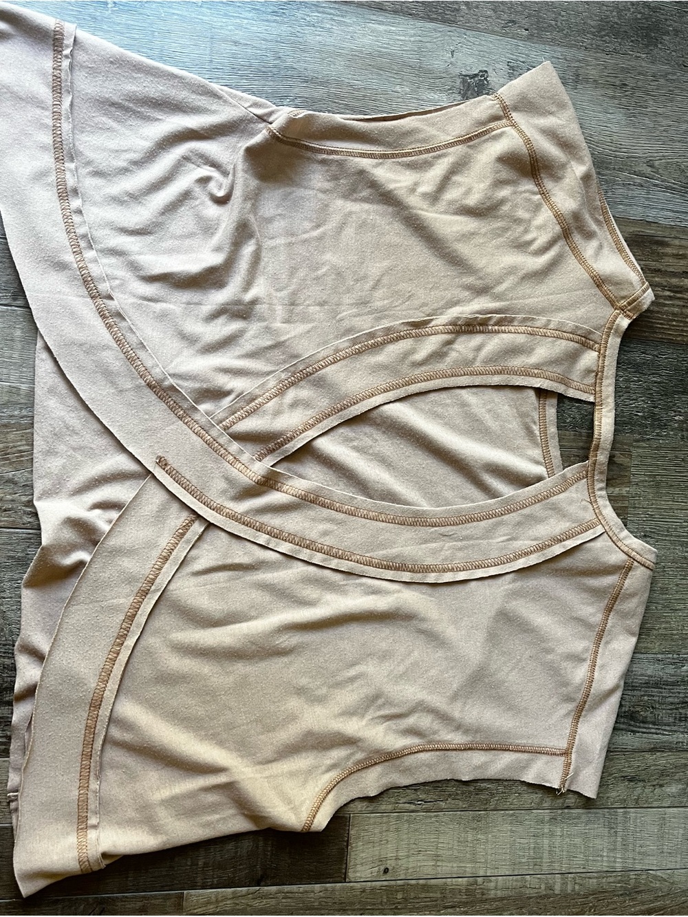 Relaxed Draped Crop Top in Sand - Picture 4 of 4